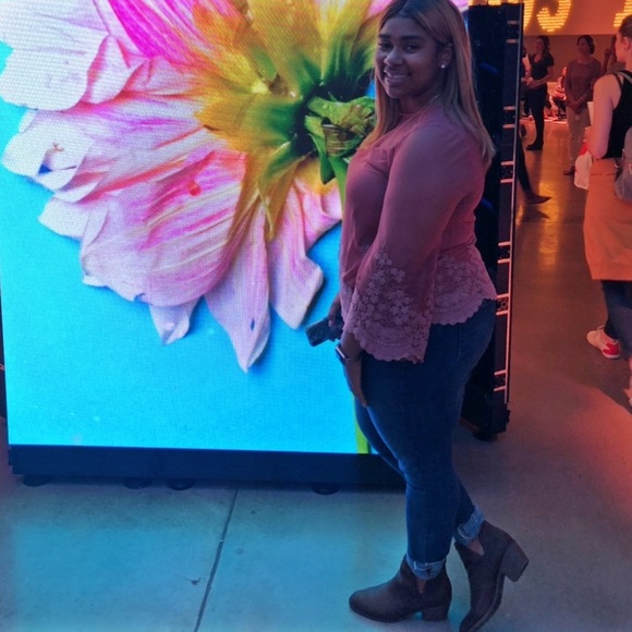 BOHO BLOUSE - Picture 6 of 7